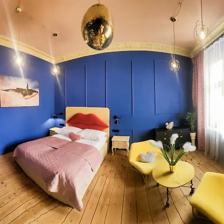 Butik Apartamenty Old Town Torun - Parking Exterior photo